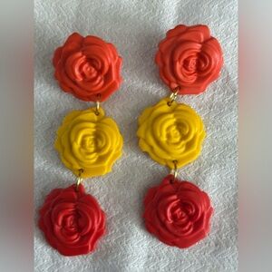 💗💗💗Handcrafted Bold Floral Drop Earrings in Red and Yellow